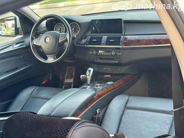BMW X5 II (E70) Рестайлинг 35i 3.0 AT 4WD