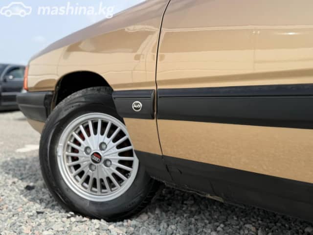 Audi 100 III (C3) 2.2 MT