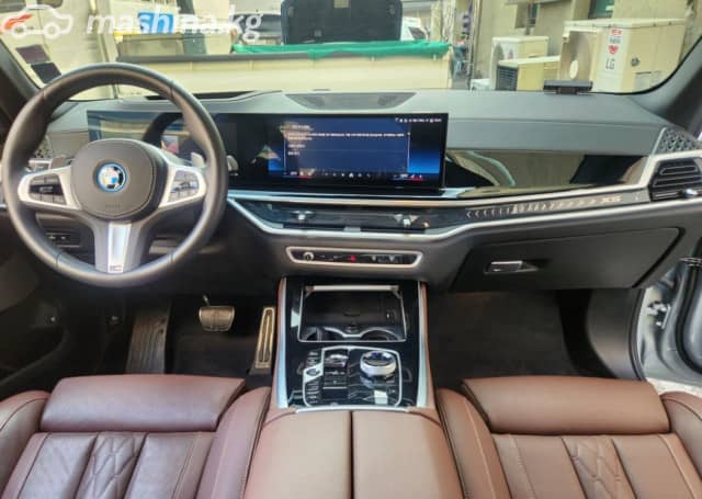 BMW X5 IV (G05/G18) Рестайлинг 50e 3.0hyb AT 4WD