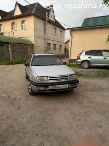 Volkswagen Vento 1.8 MT