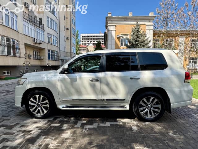 Toyota Land Cruiser 200 Series Рестайлинг 2 4.6 AT 4WD