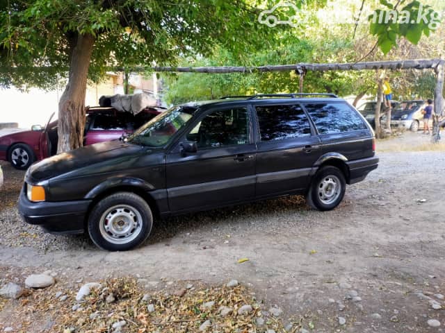 Volkswagen Passat B3 2.0 MT