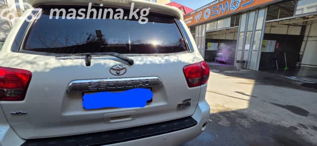 Toyota Sequoia II 5.7 AT 4WD