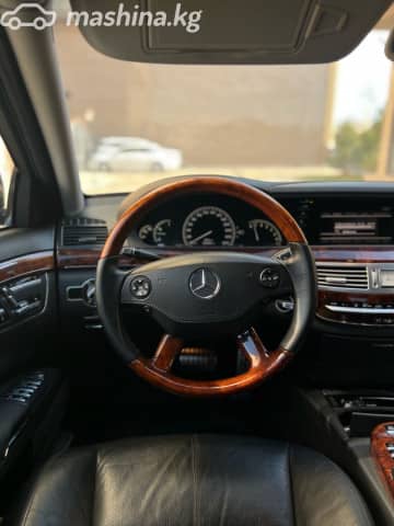 Mercedes-Benz S-Класс V (W221) 550 Long 5.5 AT 4WD