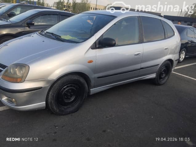 Nissan Almera Tino 2.2d MT