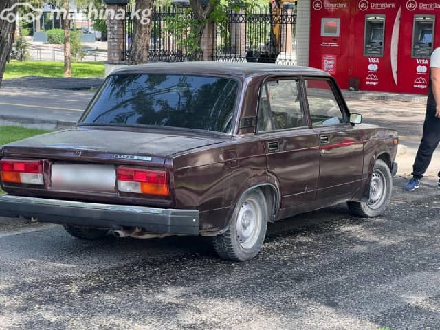ВАЗ (Lada) 2107 21074-30 1.6 MT