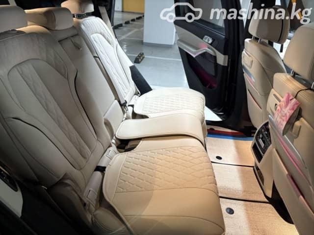 BMW X7 I (G07) Рестайлинг 40i 3.0 AT 4WD