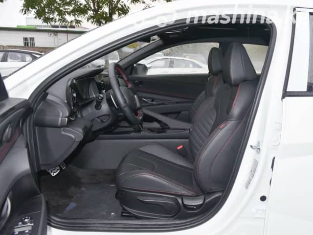 Hyundai Elantra VII (CN7) Рестайлинг 1.5 AMT