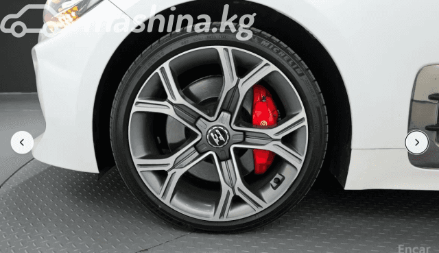 Kia Stinger I 2.0 AT 4WD