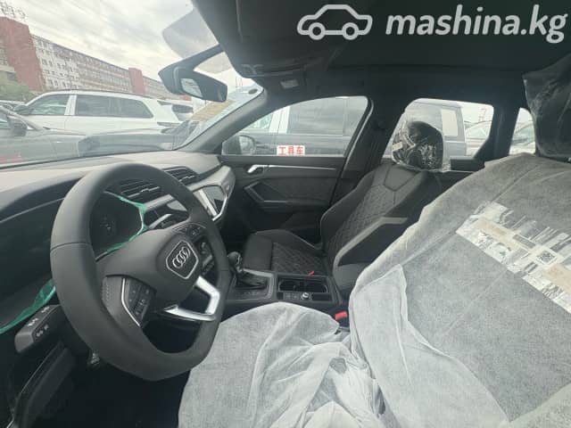 Audi Q3 II (F3) 35 TFSI 1.5 AMT