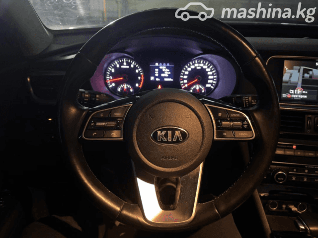 Kia K5 II 2.0 AT
