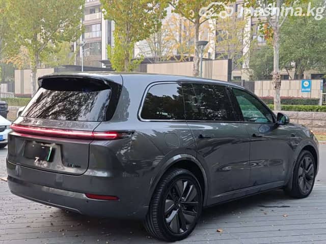 LiXiang L9 Рестайлинг 1.5hyb AT 4WD