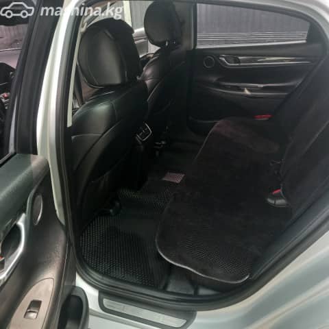 Hyundai Grandeur VI 3.0 AT