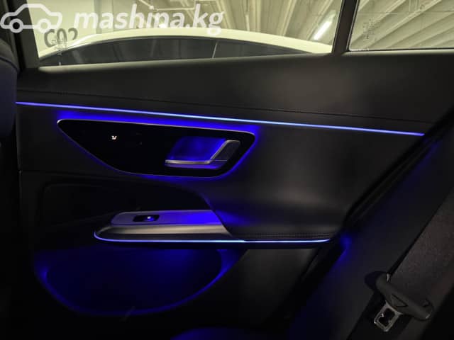 Mercedes-Benz E-Класс VI (W214, S214) 200 2.0 AT