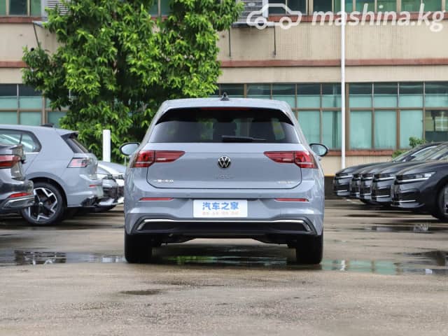 Volkswagen Golf VIII Рестайлинг 1.5 AMT