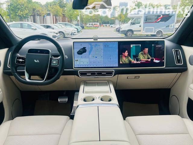 LiXiang L9 Max 1.5hyb AT 4WD