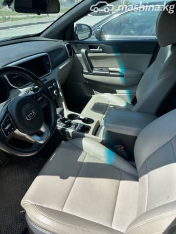 Kia Sportage IV Рестайлинг 2.4 AT