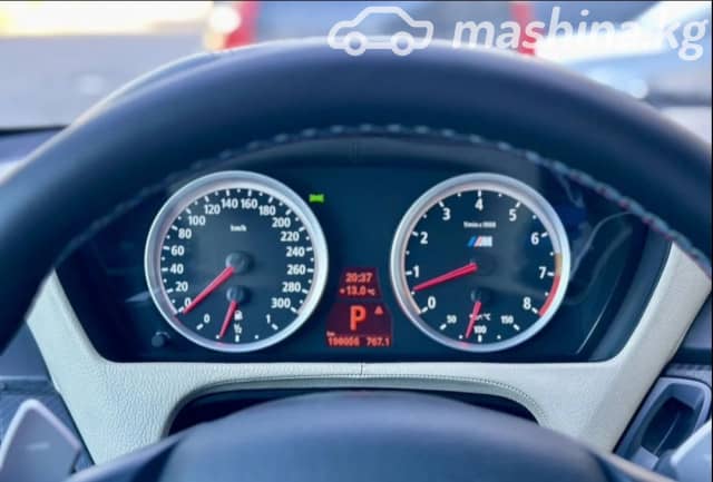 BMW X6 M I (E71) 4.4 AT 4WD