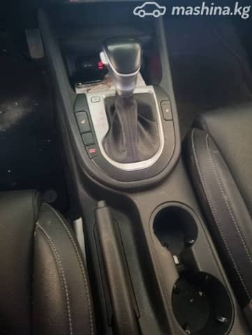 Kia K5 III 1.6 AT 4WD