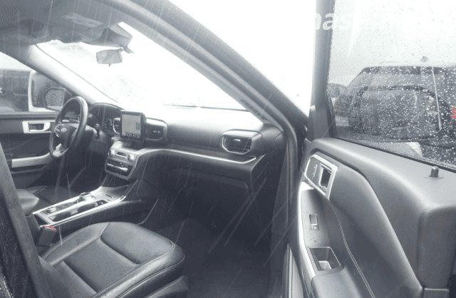 Ford Explorer V Рестайлинг 2.3 AT 4WD