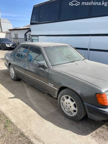 Mercedes-Benz W124 200 2.0d MT