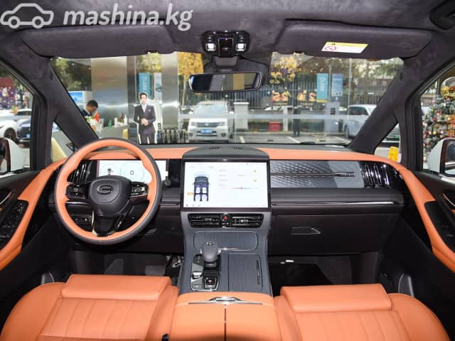 GAC Trumpchi E9 2.0hyb AT