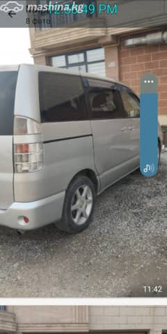 Toyota Noah I (R60) 2.0 AT