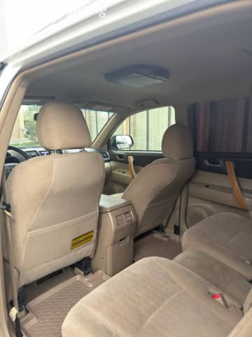 Toyota Highlander II (U40) 3.3hyb CVT 4WD