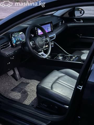 Kia K5 III 2.0hyb AT