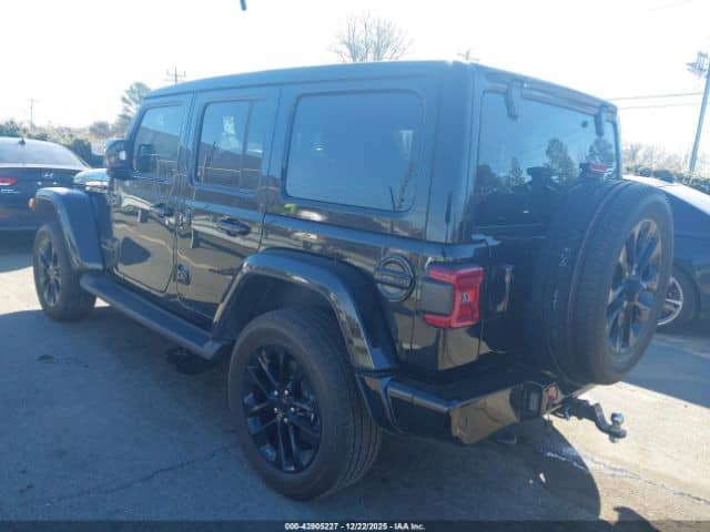 Jeep Wrangler IV (JL) 2.0 AT 4WD