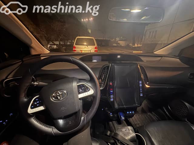 Toyota Prius IV Рестайлинг (XW50) 1.8hyb AT