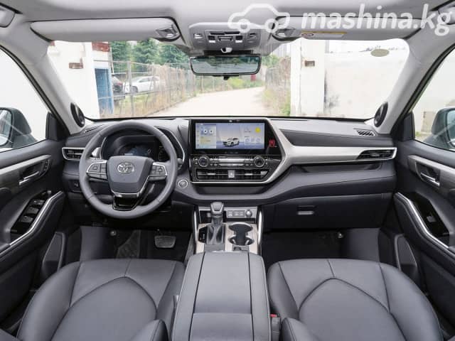 Toyota Highlander IV (U70) 2.4 AT