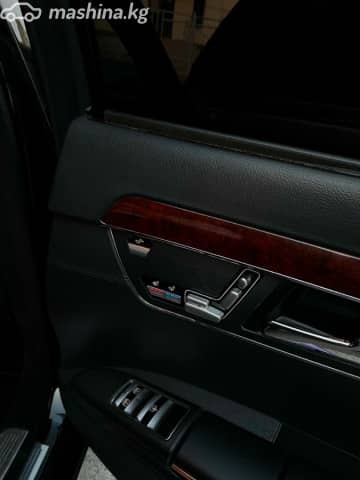 Mercedes-Benz S-Класс V (W221) 550 Long 5.5 AT
