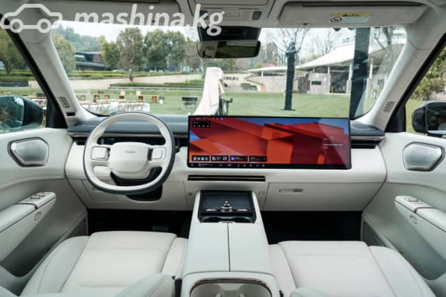Lynk & Co 900 2.0hyb AT 4WD