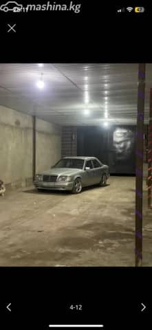 Mercedes-Benz E-Класс I (W124) 320 3.2 AT