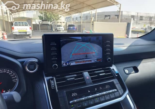 Toyota Land Cruiser 300 Series 4.0 AT 4WD