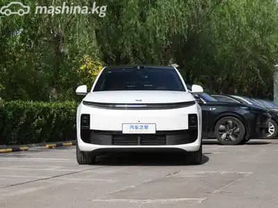 LiXiang L6 1.5hyb AT 4WD
