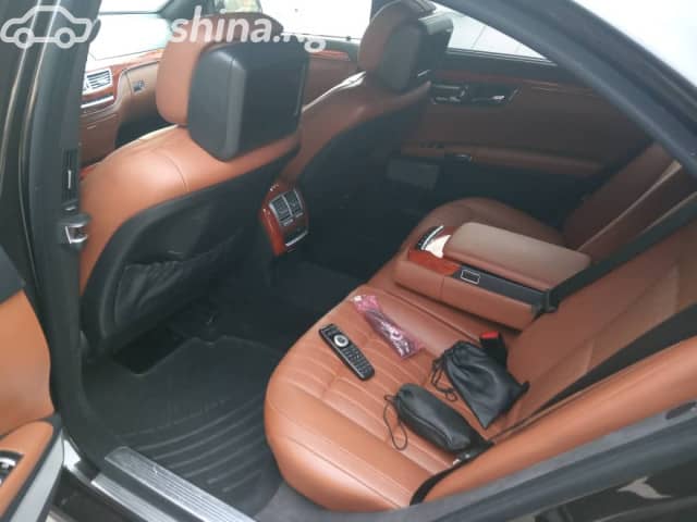 Mercedes-Benz S-Класс V (W221) Рестайлинг 500 Long 4.7 AT 4WD
