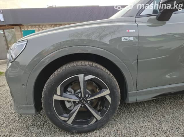 Audi Q3 II (F3) 45 TFSI 2.0 AT 4WD