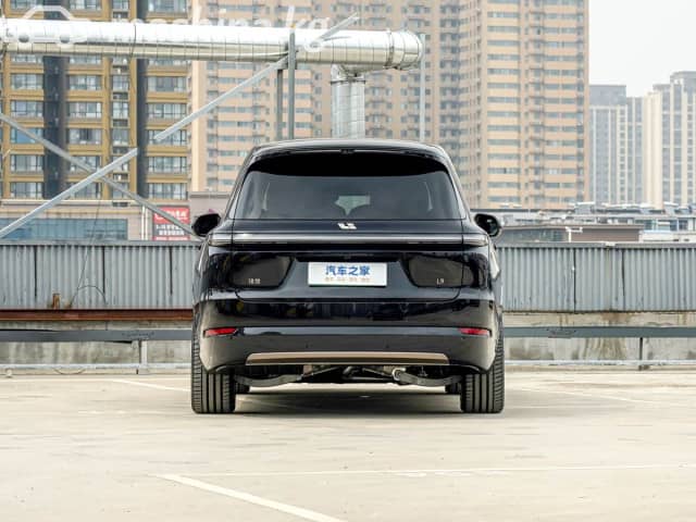LiXiang L9 Max 1.5hyb AT 4WD