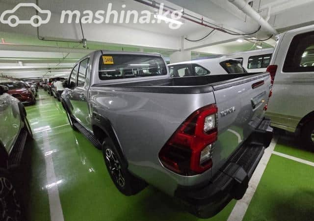 Toyota Hilux VIII Рестайлинг 2.4d AT 4WD