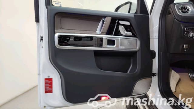 Mercedes-Benz G-Класс AMG II (W463) 63 AMG 4.0 AT 4WD