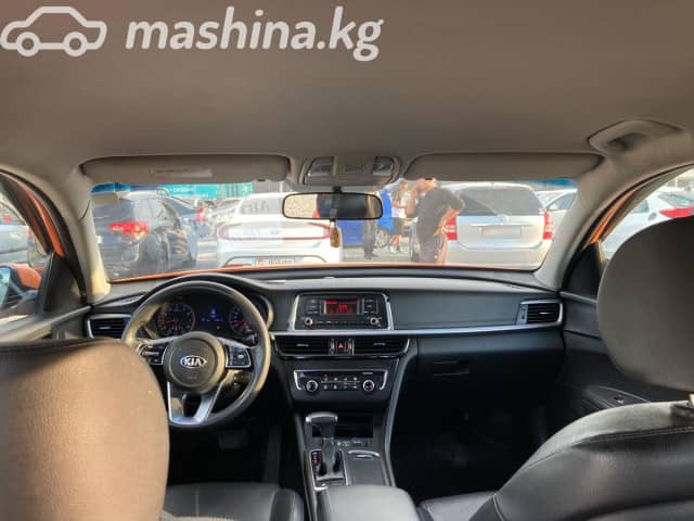 Kia K5 II 2.0 AT