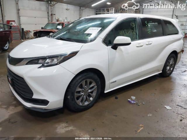 Toyota Sienna IV 2.5hyb AT 4WD