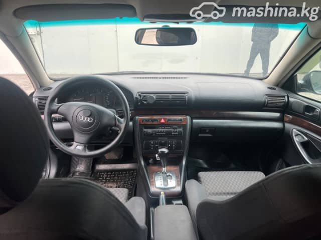 Audi A4 I (B5) Рестайлинг 1.8 AT