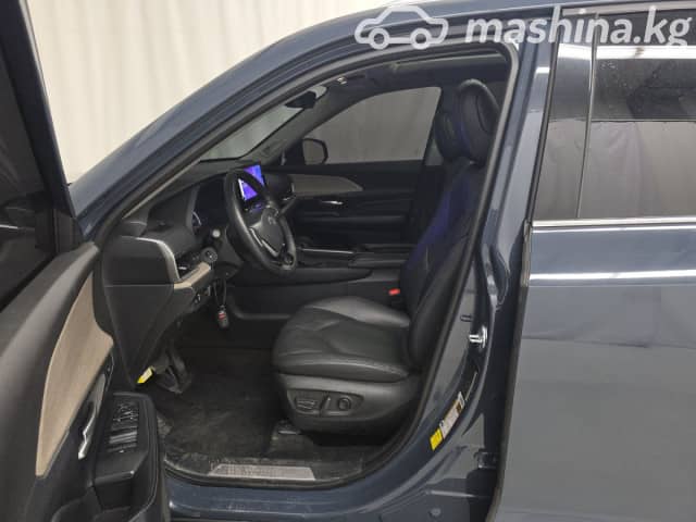 Toyota Grand Highlander 2.4 AT 4WD