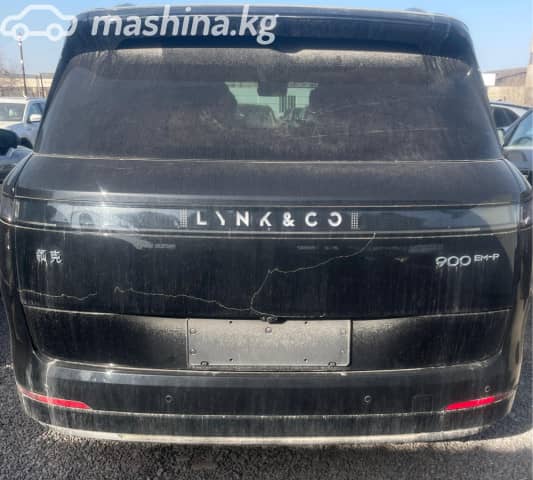 Lynk & Co 900 2.0hyb AT 4WD