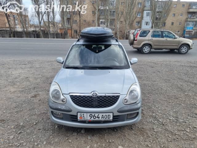 Daihatsu Storia 1.3 MT