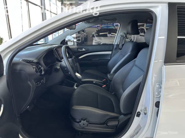 Kia KX1 1.4 AT