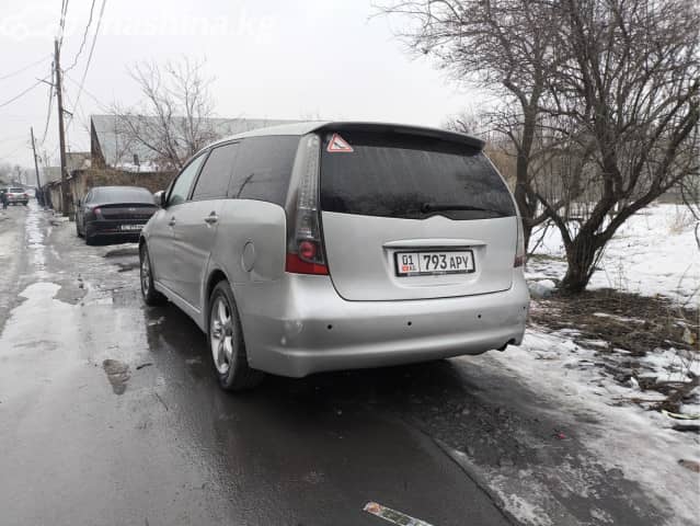 Mitsubishi Grandis 2.4 AT